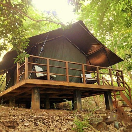 Kula Kula Luxury Camping Resort Uda Walawe Extérieur photo